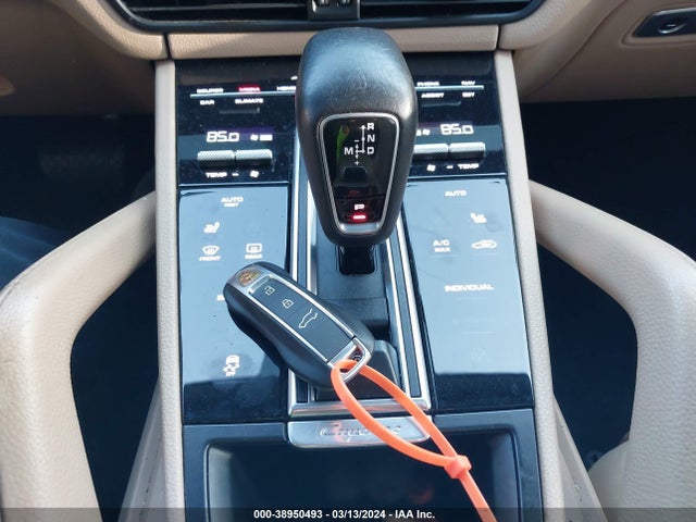 2019 PORSCHE CAYENNE WP1AA2AY1KDA04828 Photo 10