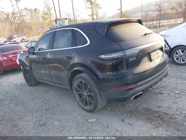 2019 PORSCHE CAYENNE WP1AA2AY1KDA04828 Photo 2