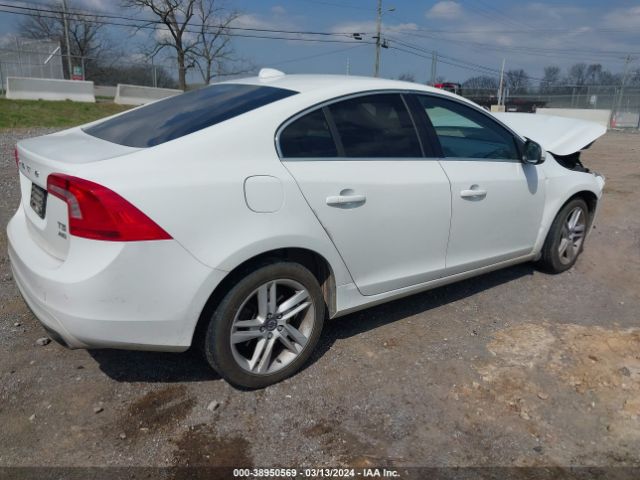 YV1612TK1F1333157 Volvo S60 T5 Premier