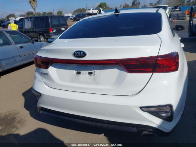 3KPF24ADXLE171203 KIA Forte Lxs