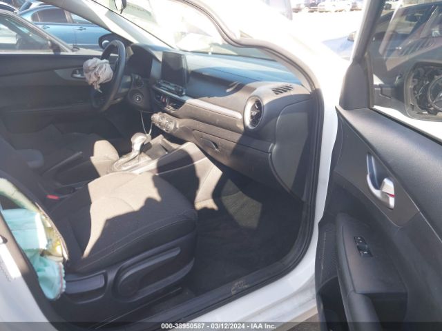 3KPF24ADXLE171203 KIA Forte Lxs