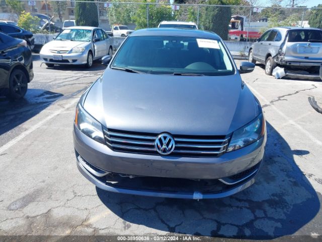 1VWBT7A30EC050465 Volkswagen Passat 1.8t Se