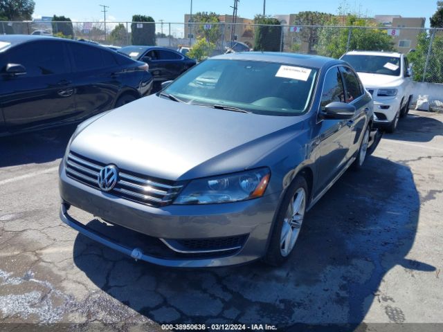 1VWBT7A30EC050465 Volkswagen Passat 1.8t Se