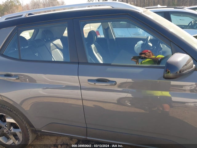 Hyundai Venue Limited 2022 KMHRC8A32NU139774 Image 14