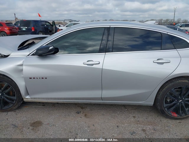 Chevrolet MALIBU LT 2018 1G1ZD5ST8JF229260 Image 14