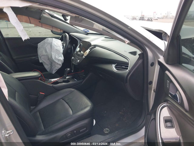 Chevrolet MALIBU LT 2018 1G1ZD5ST8JF229260 Image 5