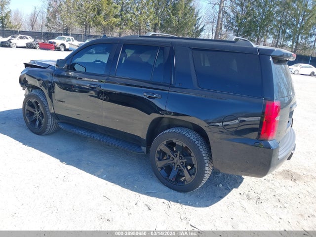 Chevrolet Tahoe Lt 2018 1GNSKBKC2JR323718 Image 3