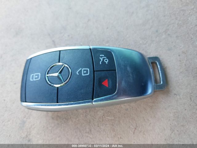 W1K3G4FB8MJ283357 Mercedes-Benz A 220 4matic