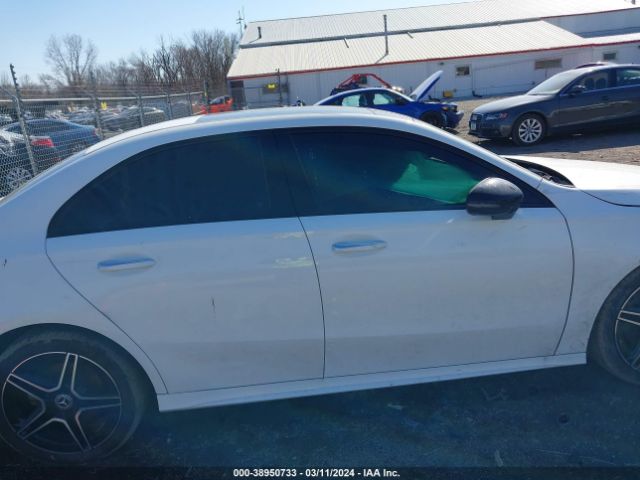 W1K3G4FB8MJ283357 Mercedes-Benz A 220 4matic
