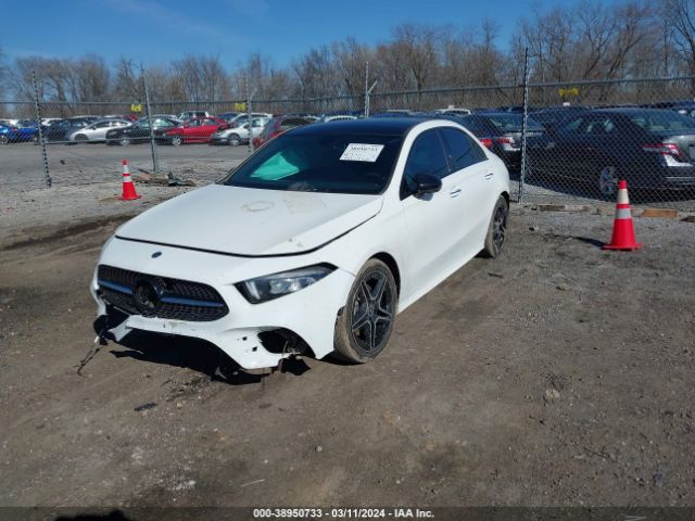 W1K3G4FB8MJ283357 Mercedes-Benz A 220 4matic