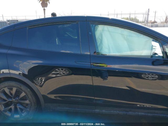 7SAXCBE6XNF350651 Tesla Model X Plaid Tri Motor All-wheel Drive