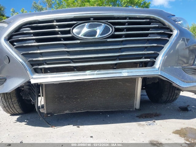 Hyundai SONATA SE 2019 5NPE24AF1KH744741 Image 6