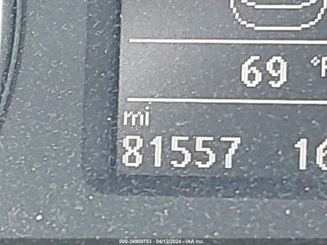 1VWBV7A38FC015667 Volkswagen Passat 2.0l Tdi Se