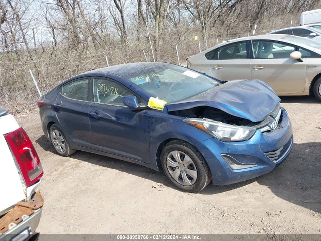 2016 5NPDH4AE8GH788258 main image