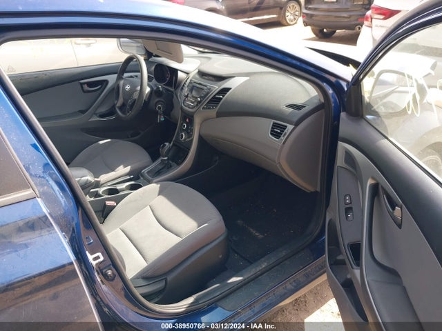 Hyundai ELANTRA SE 2016 5NPDH4AE8GH788258 Image 5