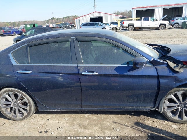 Honda Accord Sport 2015 1HGCR2F54FA016367 Image 13