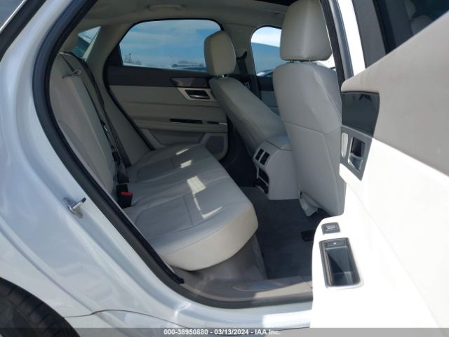SAJBD4BV2HCY27765 Jaguar Xf 35t Premium