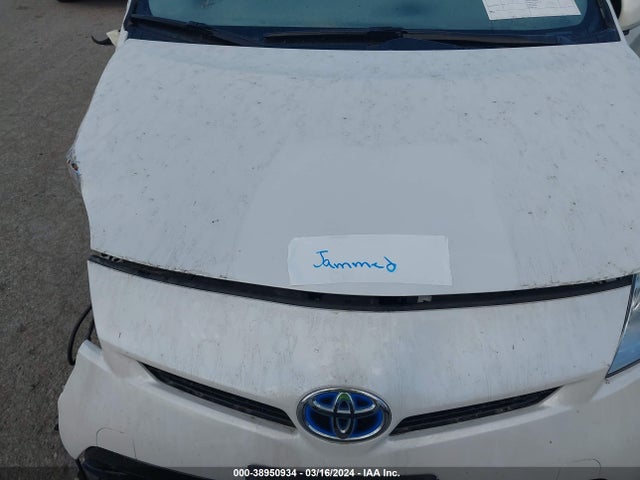 Toyota Prius Three 2014 JTDKN3DU0E0382286 Image 10