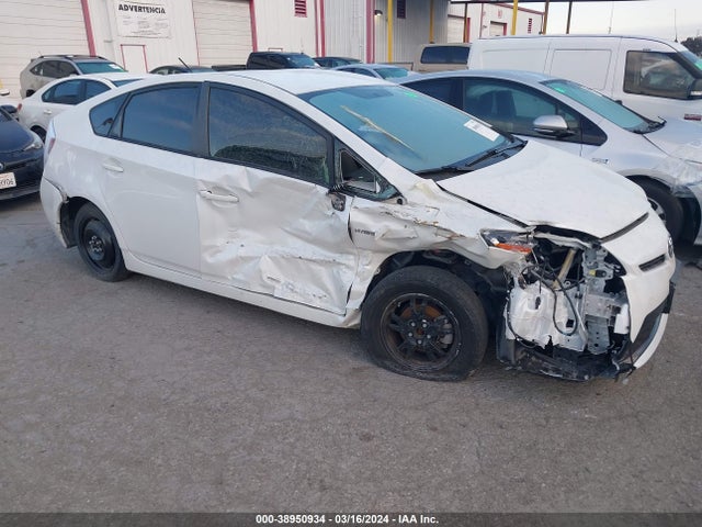 Toyota Prius Three 2014 JTDKN3DU0E0382286 Image 6
