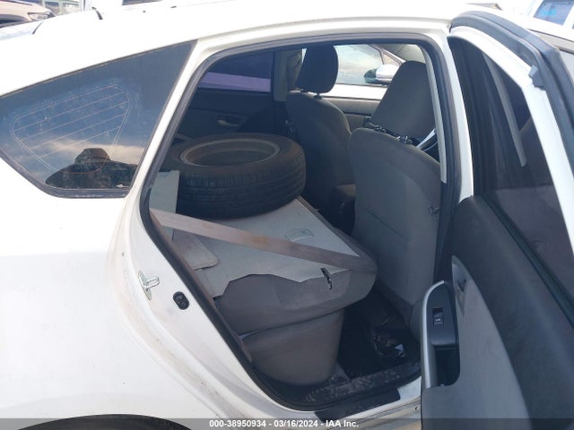 Toyota Prius Three 2014 JTDKN3DU0E0382286 Image 8