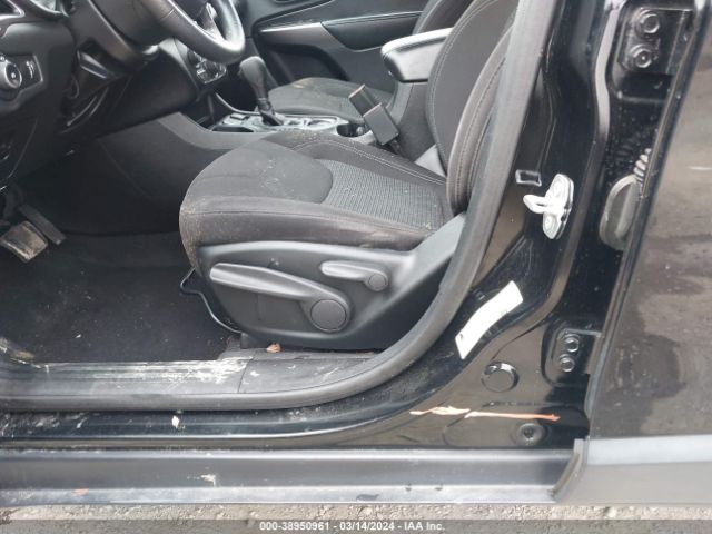 1C4PJLCB0KD358124 Jeep Cherokee Latitude Fwd