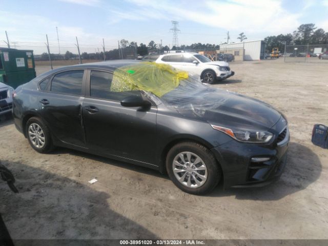 3KPF24ADXME289463 KIA FORTE FE