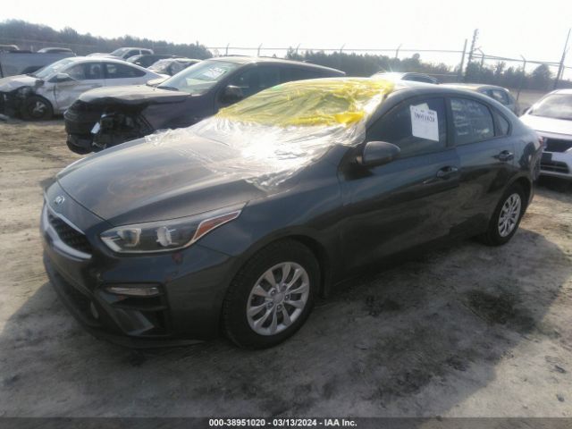 3KPF24ADXME289463 KIA FORTE FE