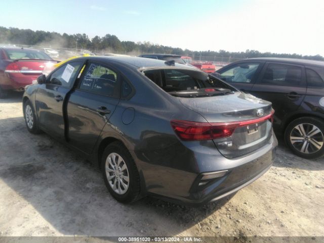 3KPF24ADXME289463 KIA FORTE FE