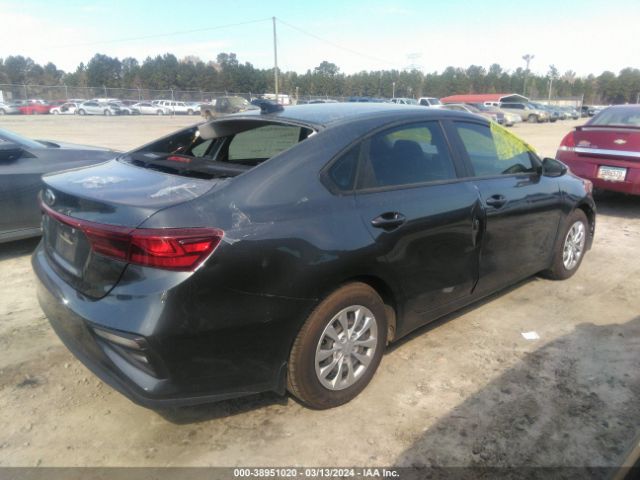 3KPF24ADXME289463 KIA FORTE FE