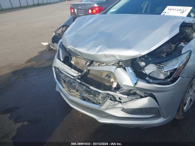 Chevrolet Cruze Ls Auto 2018 1G1BC5SM7J7237227 Image 14