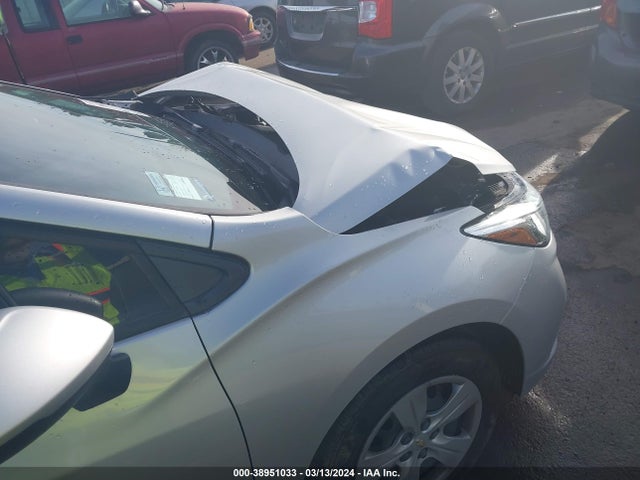 Chevrolet Cruze Ls Auto 2018 1G1BC5SM7J7237227 Image 16