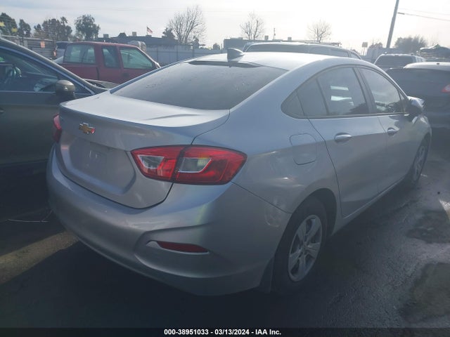 Chevrolet Cruze Ls Auto 2018 1G1BC5SM7J7237227 Image 4