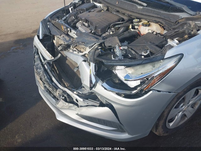 Chevrolet Cruze Ls Auto 2018 1G1BC5SM7J7237227 Image 6