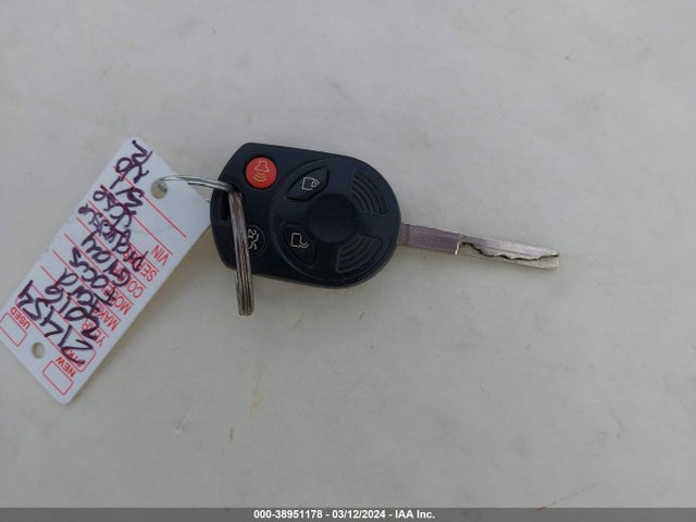 Ford FOCUS S 2016 1FADP3E21GL289347 Image 11