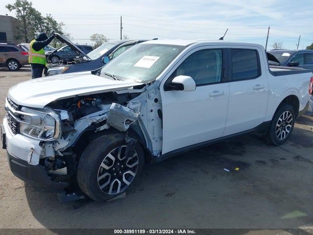 Ford Maverick Lariat 2022 3FTTW8E30NRA56508 Image 2
