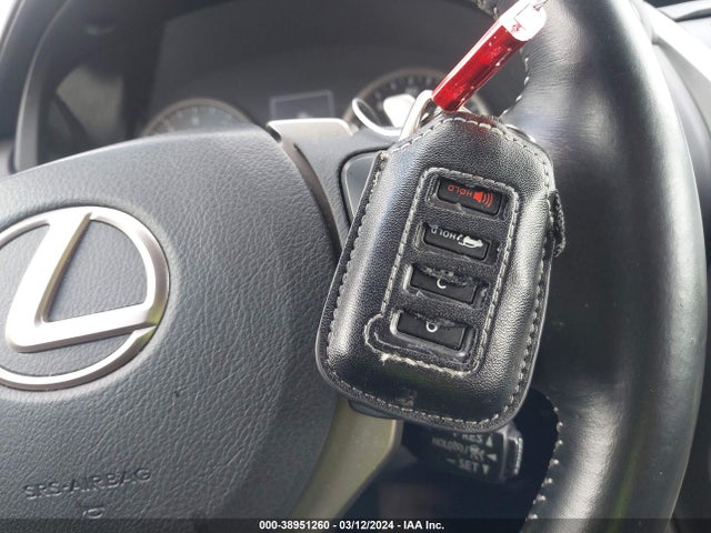 JTJAARBZ1L5013927 Lexus NX 300