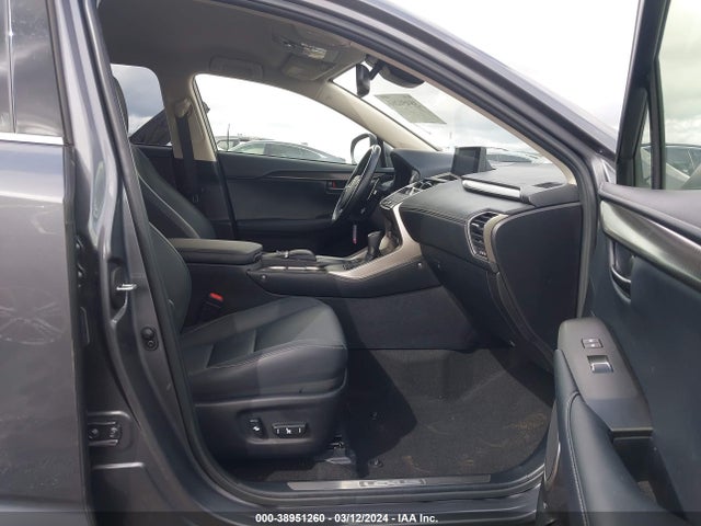 JTJAARBZ1L5013927 Lexus NX 300