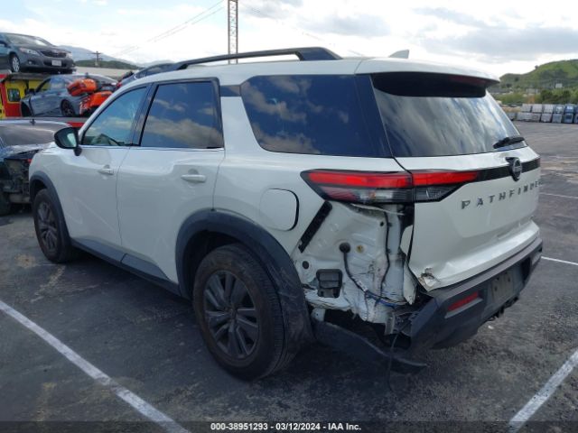 5N1DR3BB0NC212597 Nissan Pathfinder Sv 2wd