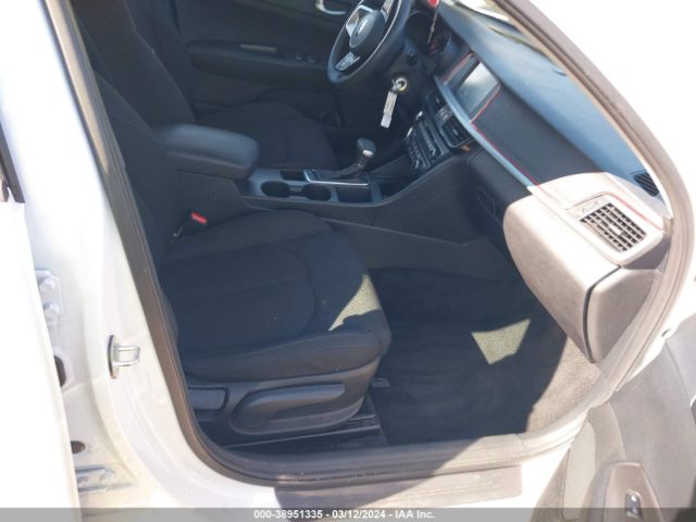 5XXGT4L33KG307425 KIA Optima Lx