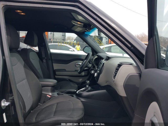 KIA SOUL + 2019 KNDJP3A5XK7669317 Image 5