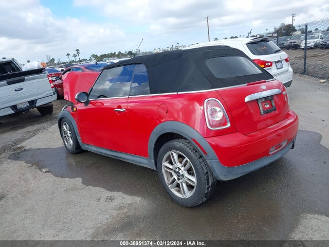 2011 MINI COOPER WMWZN3C52BT133732 Photo 2
