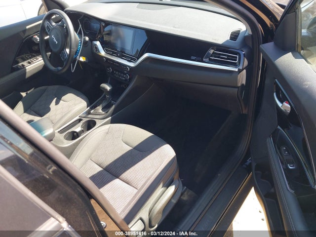 KIA Niro Lxs 2022 KNDCB3LC6N5549632 Image 5