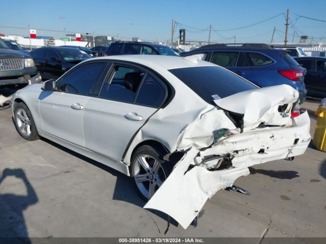 WBA3B1C59EPV79649 BMW 320i