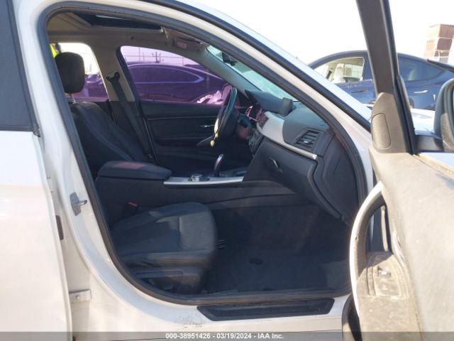 WBA3B1C59EPV79649 BMW 320i
