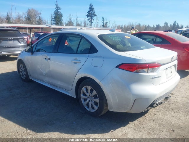Toyota COROLLA LE 2022 JTDEPMAEXNJ206673 Image 3