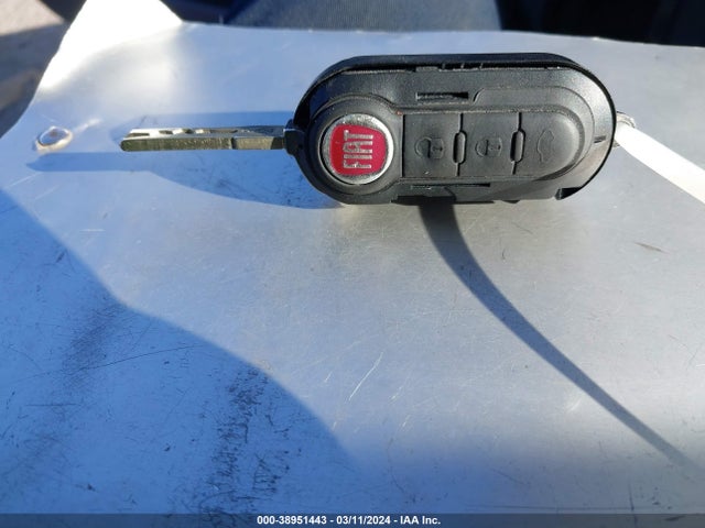 2012 FIAT 500 3C3CFFAR5CT203408 Photo 10