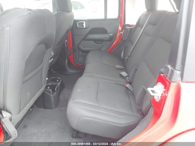 1C4HJXEN1MW634756 Jeep Wrangler Unlimited Sahara 4x4