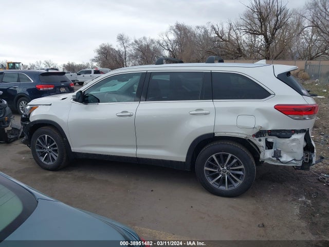 Toyota Highlander Xle 2019 5TDJZRFH7KS609212 Image 14