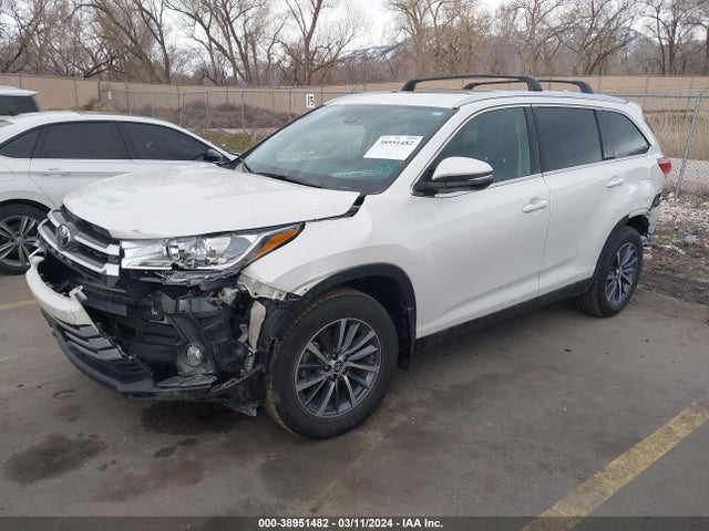 Toyota Highlander Xle 2019 5TDJZRFH7KS609212 Image 2