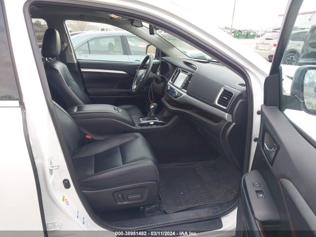 Toyota Highlander Xle 2019 5TDJZRFH7KS609212 Image 5